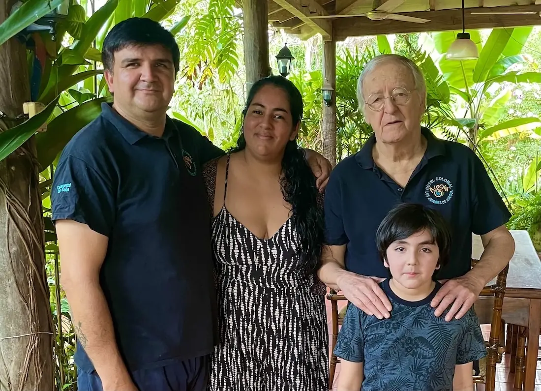 Ruben, Maria, Enzo et Jean-Claude